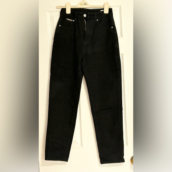 SHEIN Black Denim Pants with Gold Zipper - Picture 1 of 6